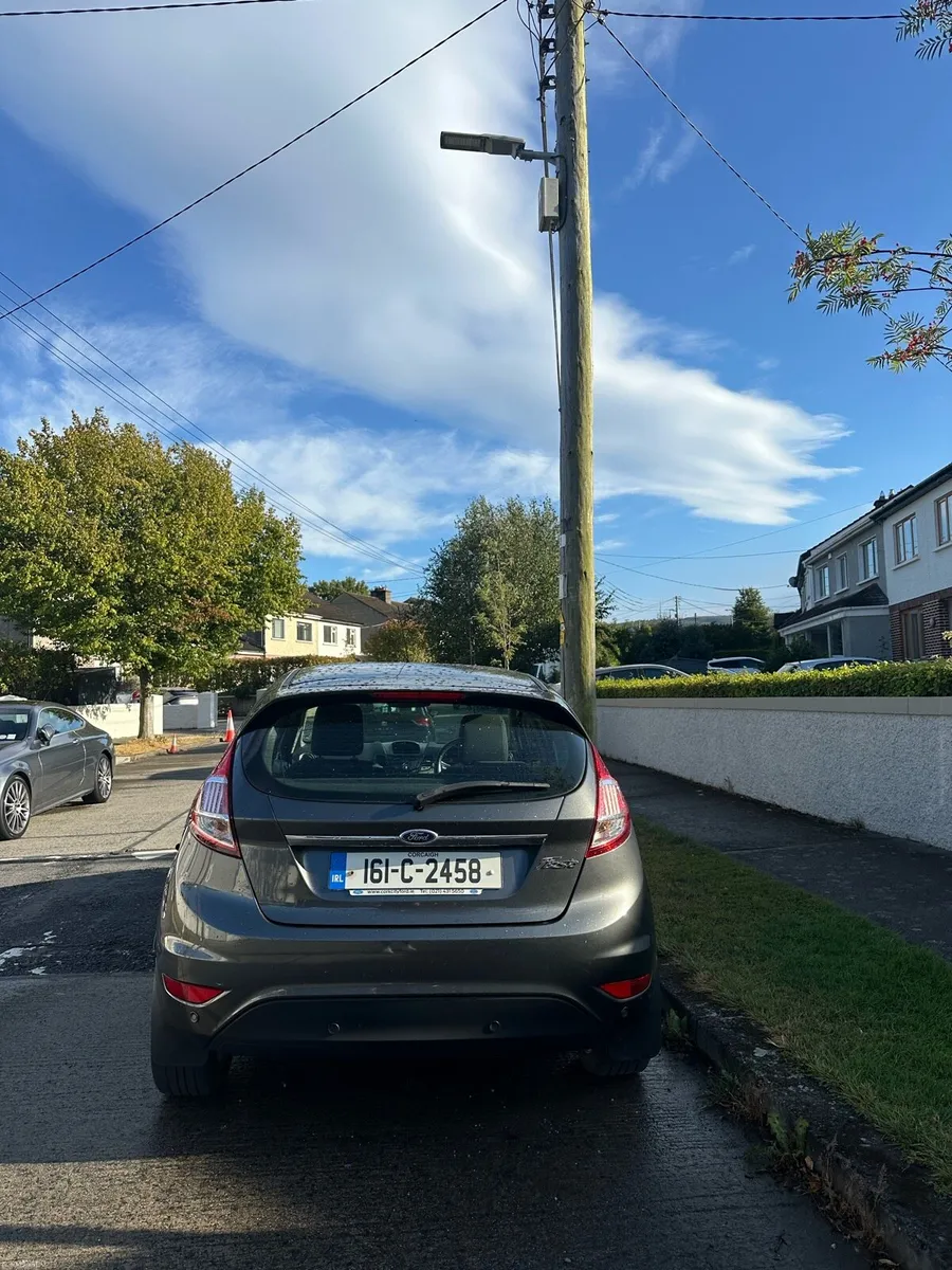 Ford Fiesta - Image 4
