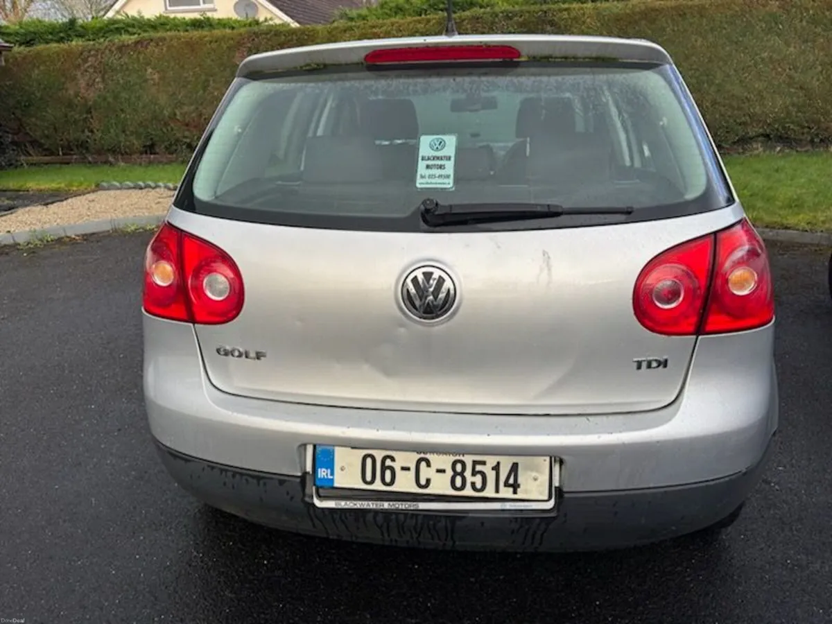 Volkswagen Golf 2006 - Image 2
