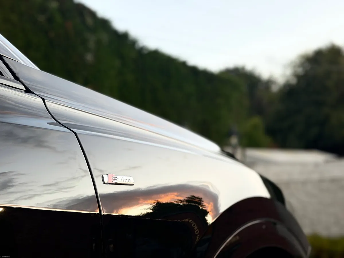 231D Audi Q8 S Line 50 TDI 286BHP PAN ROOF - Image 6