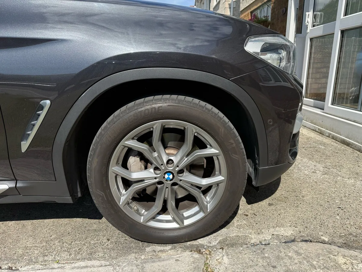 2021 BMW X3 SUV Petrol Plug-In Hybrid XDrive 30 E - Image 5