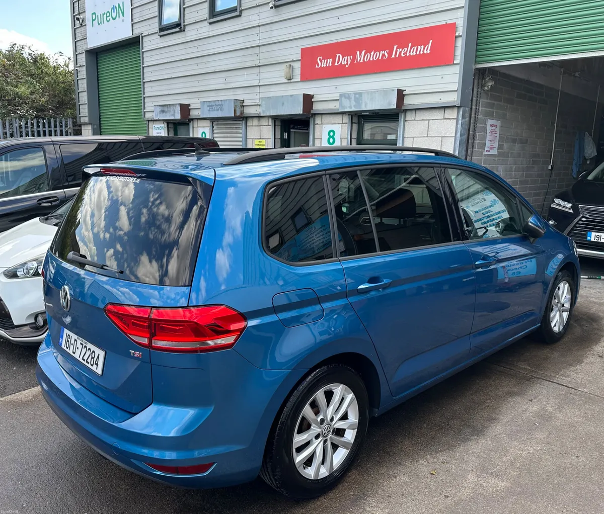 Automatic 7 seater - Image 2