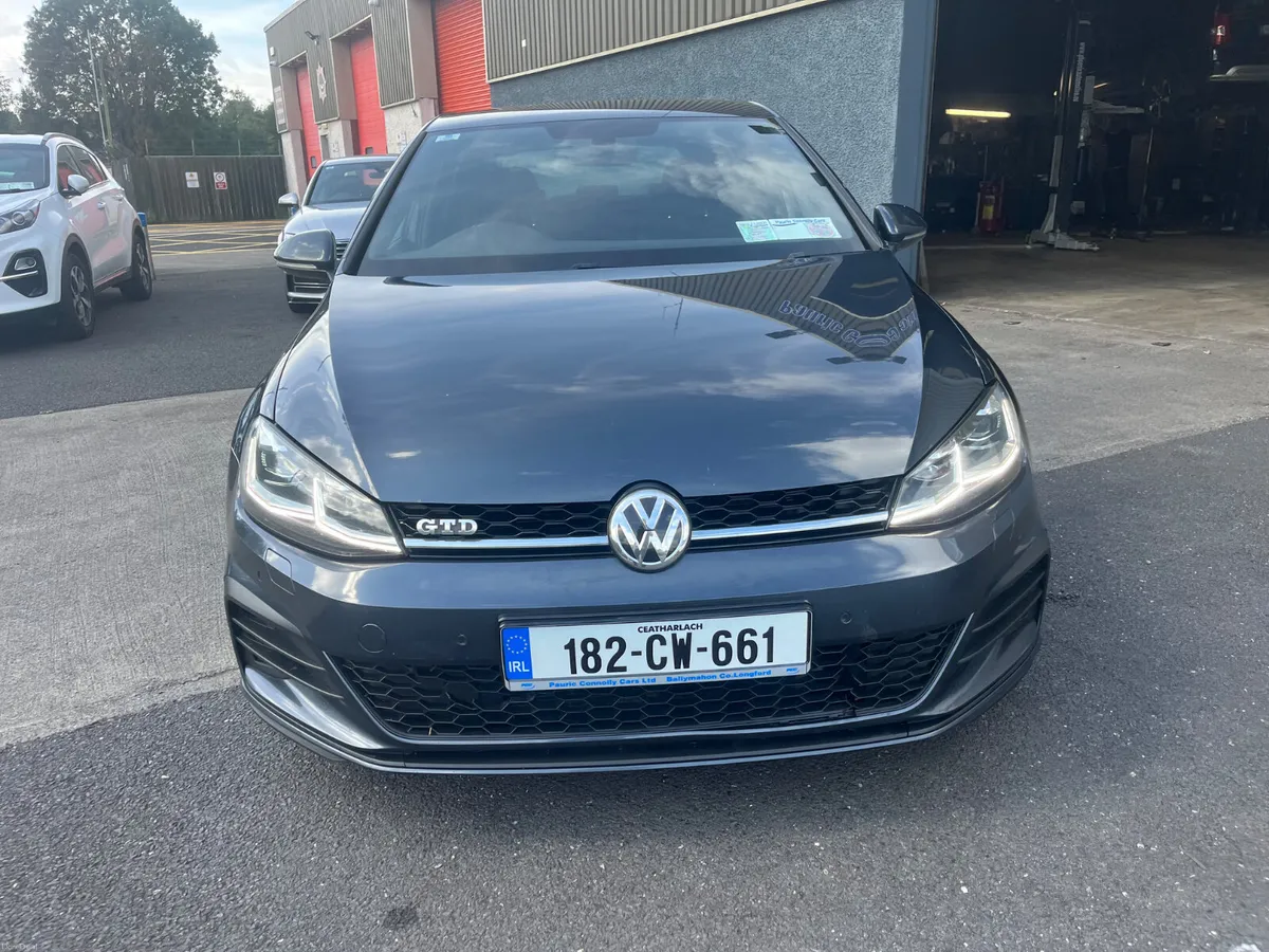 Volkswagen Golf 2018**Tarten Interior** - Image 4