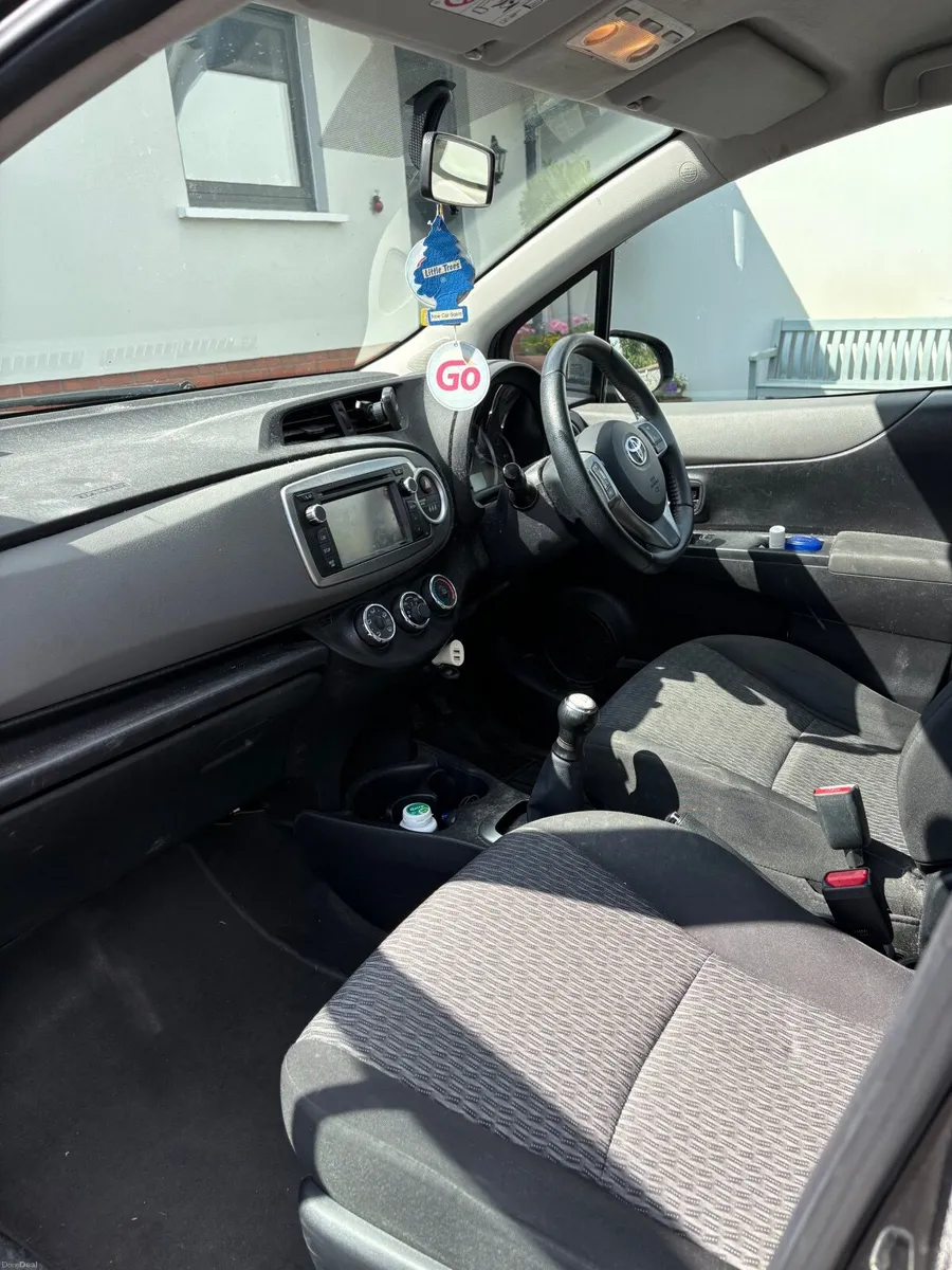 Toyota Yaris 2014 - Image 5