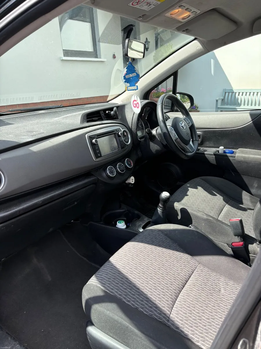 Toyota Yaris 2014 - Image 4