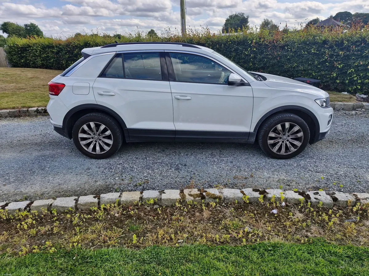 Volkswagen T-Roc 2019 - Image 3