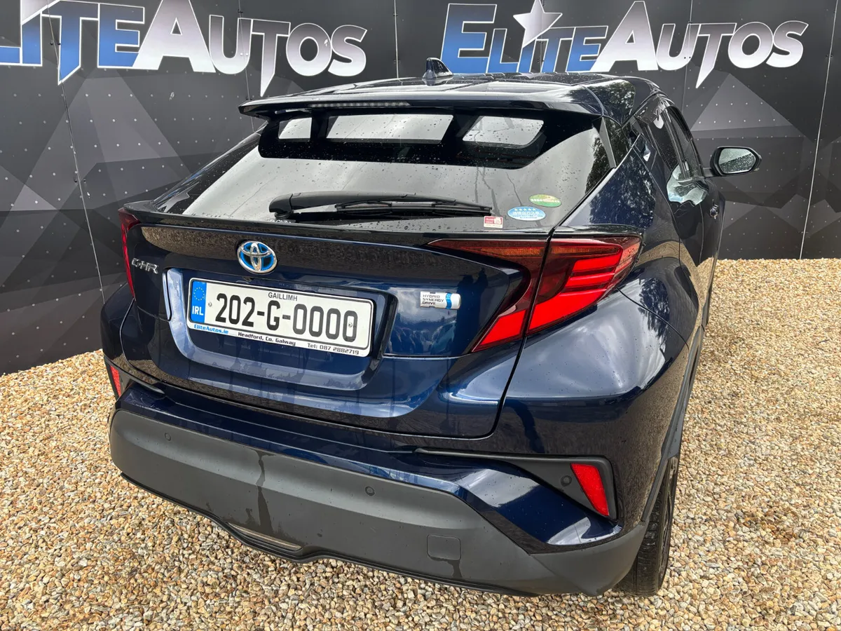 Toyota CH-R G Pack Sol Hybrid 2020 - Image 5