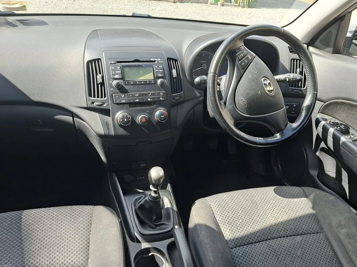 Hyundai i30 1.6L 2010 (Diesel) - Image 3