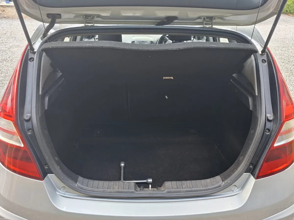 Hyundai i30 1.6L 2010 (Diesel) - Image 6
