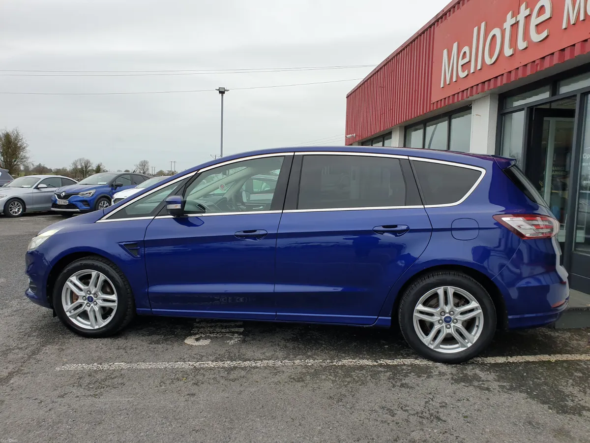 Ford S-Max 2.0TDI TITANIUM - Image 3