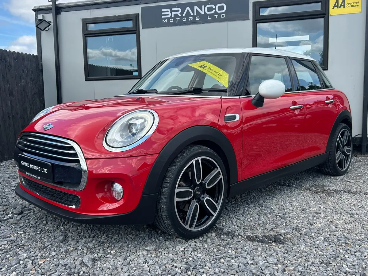 Mini Cooper D Auto 2018 5dr - Image 3
