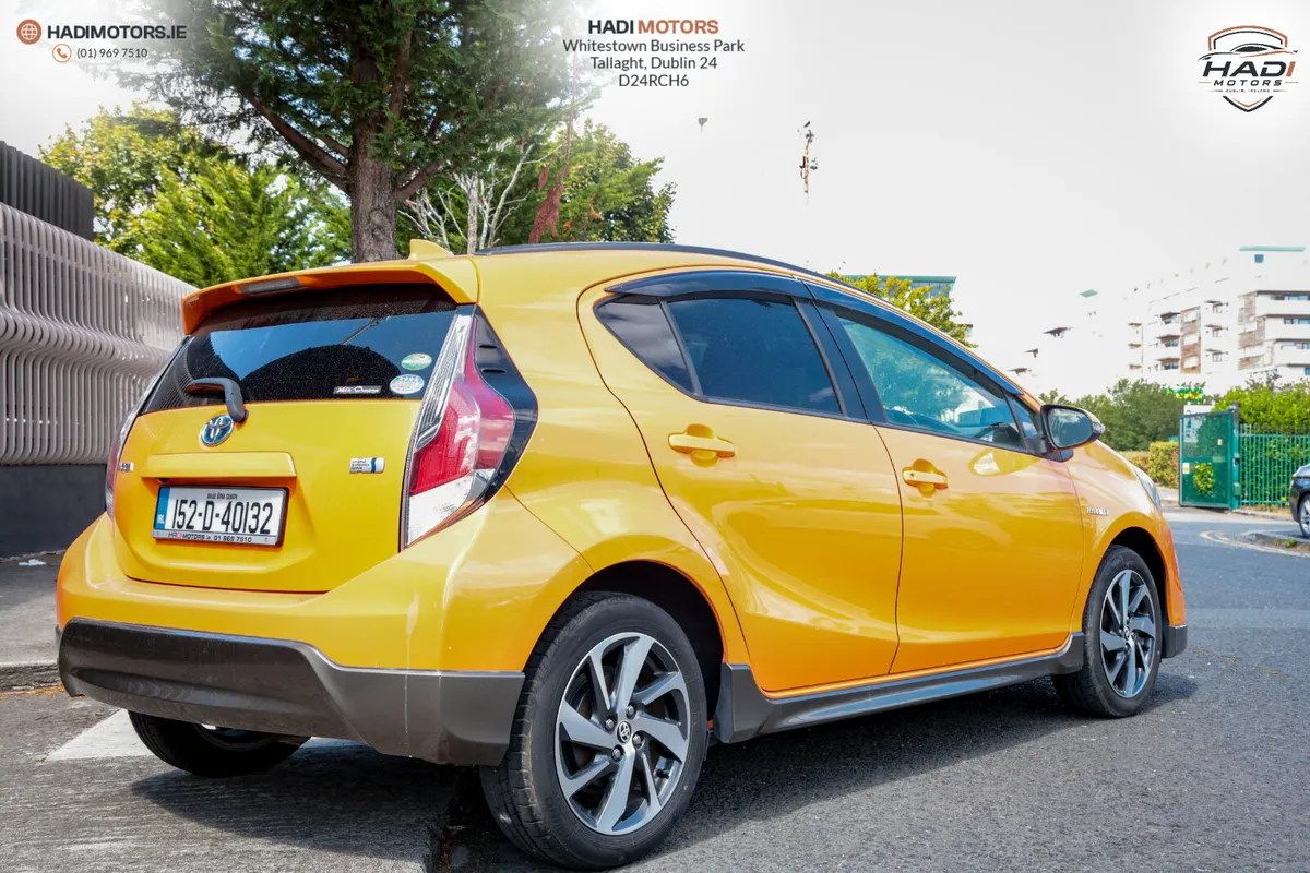 2015 Toyota aqua Orange (URBAN) - Image 4