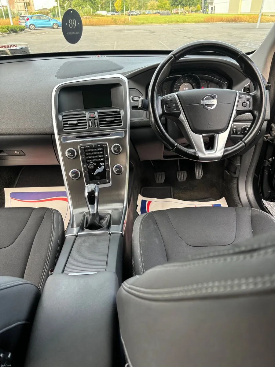 Volvo XC60 2014 - Image 6