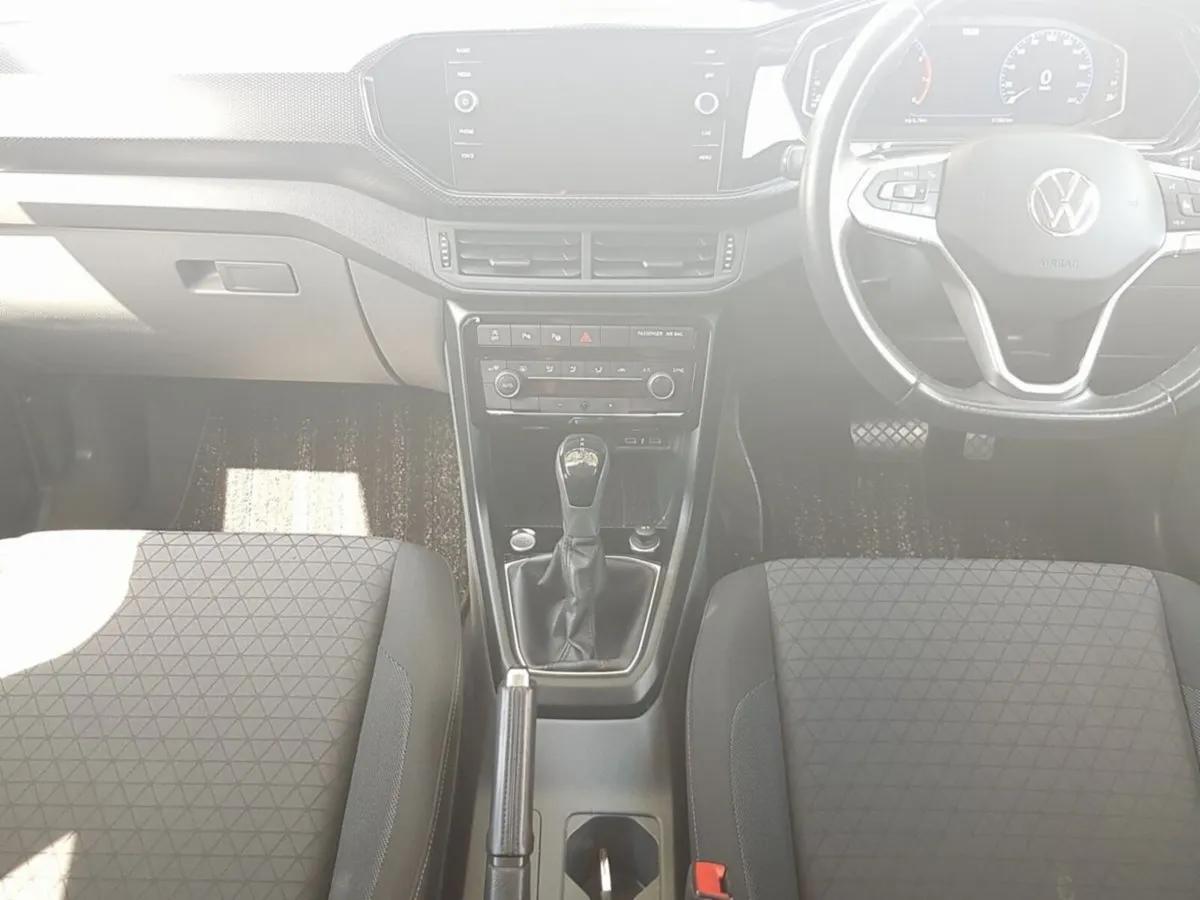 Volkswagen T-Cross 1.0 TSI - Image 3