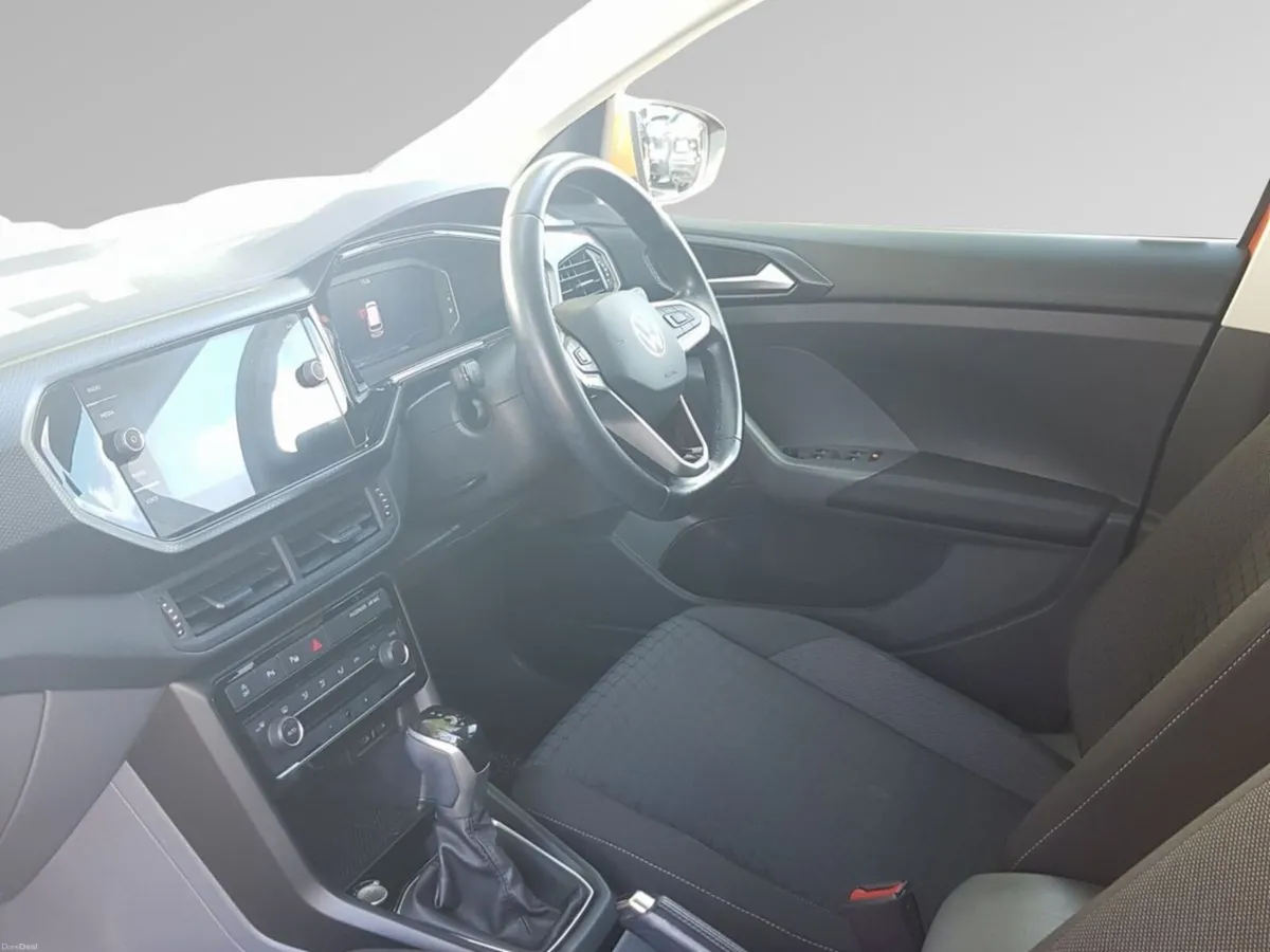 Volkswagen T-Cross 1.0 TSI - Image 4