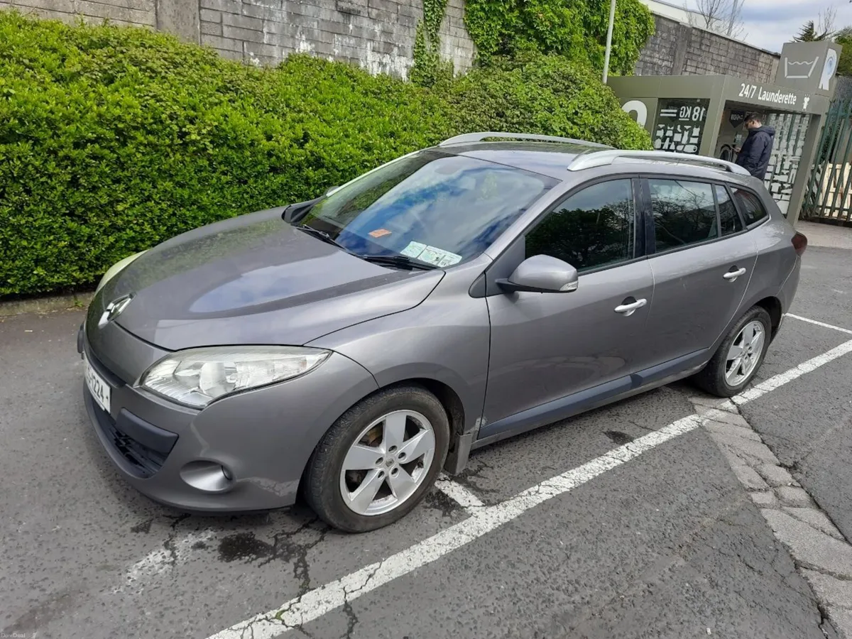 Renault Megane 2010 - Image 1
