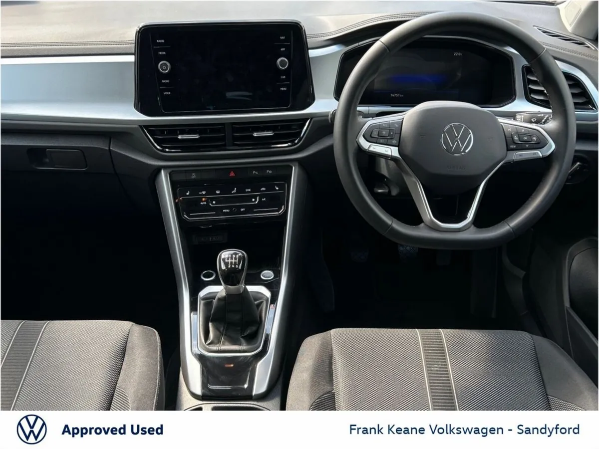 Volkswagen T-Roc EDITION 75 1.0TSI M6F 116HP @Fran - Image 2