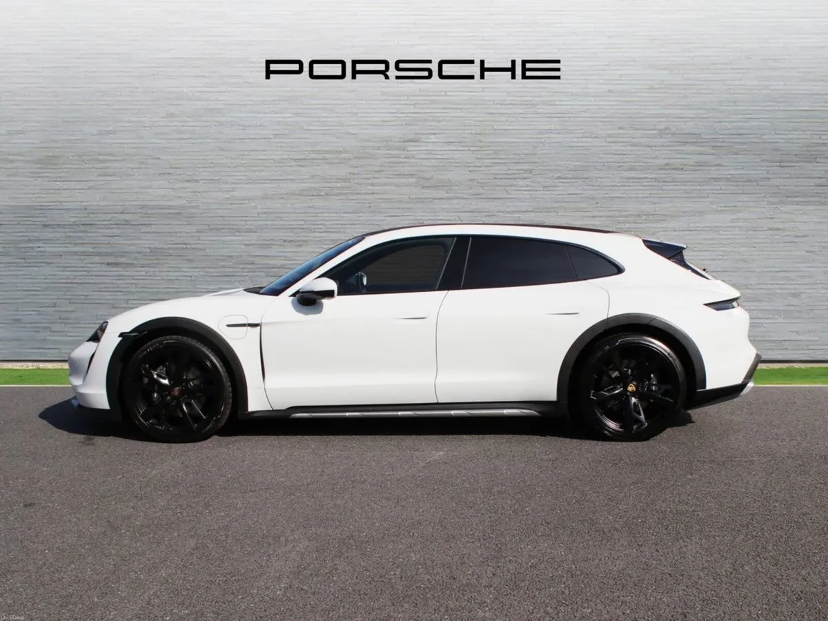 Porsche Taycan 4 Cross Turismo - 75 years Package - Image 3