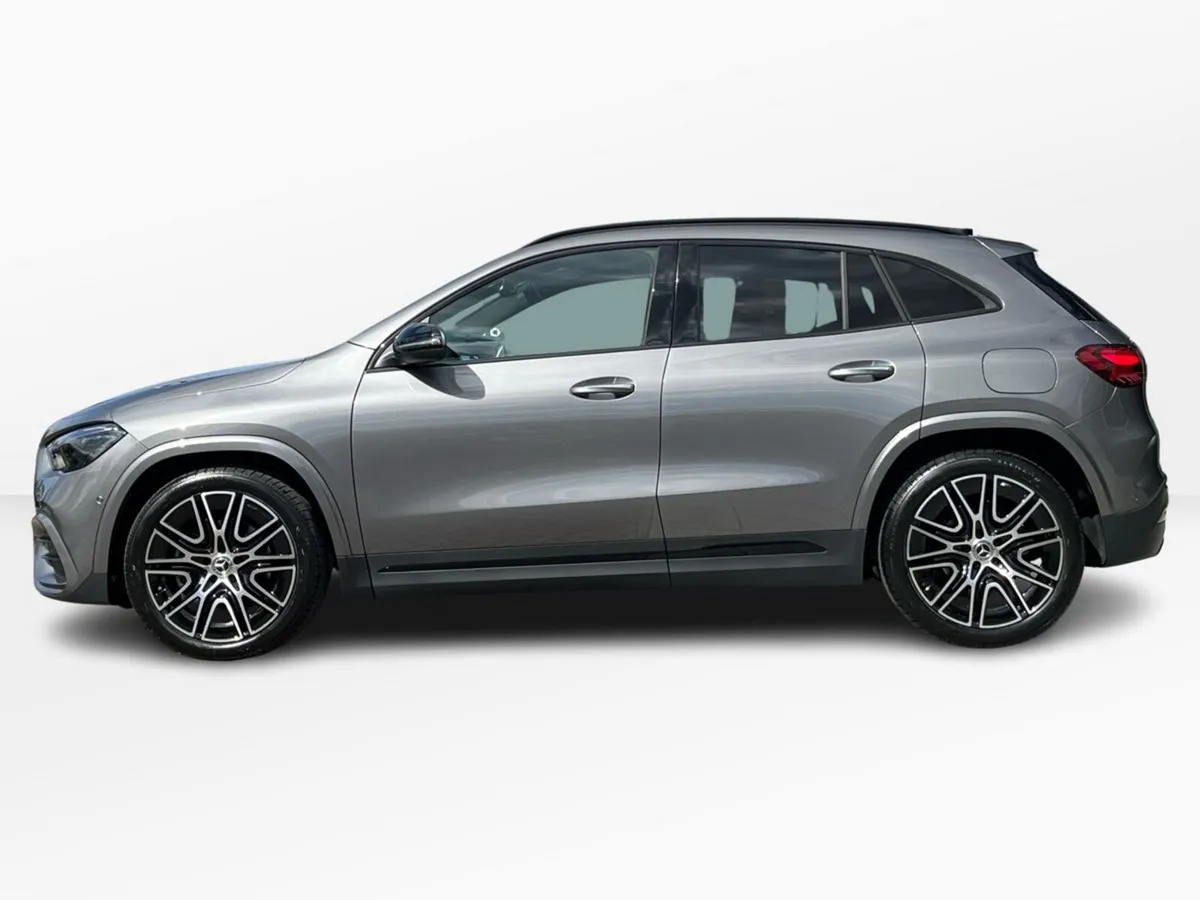 Mercedes-Benz GLA 180D AMG Line Plus Compact SUV - Image 5