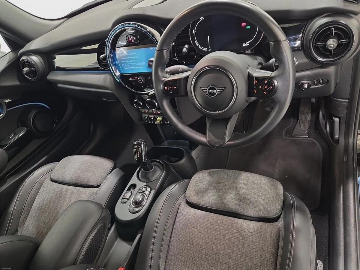 Mini Cooper Electric Level 2 - Image 6