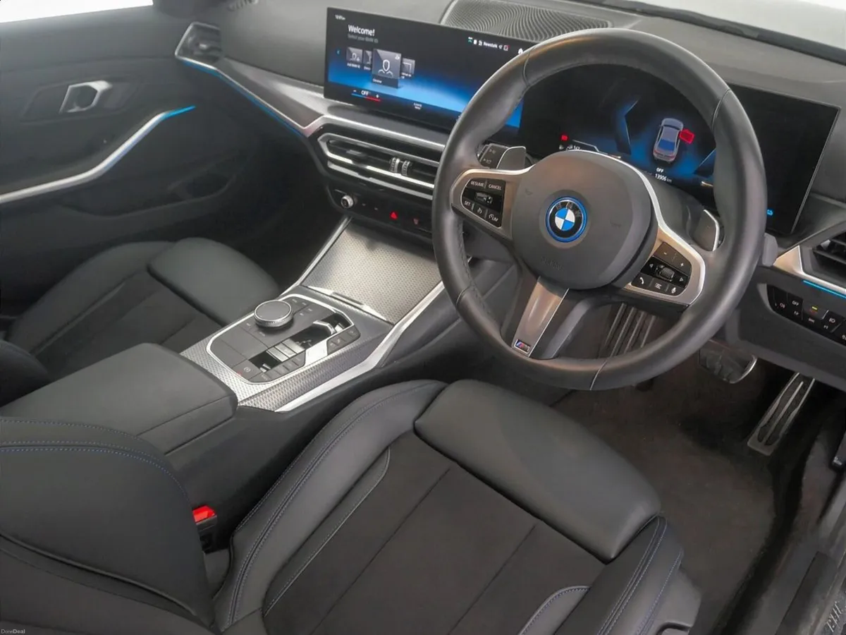 BMW 3-Series 330e M Sport Saloon - Image 6