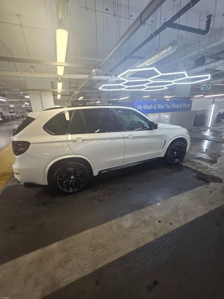 BMW X5 2015 - Image 6