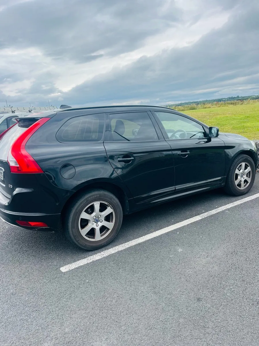 152 Volvo XC60 2L Diesel - Image 1