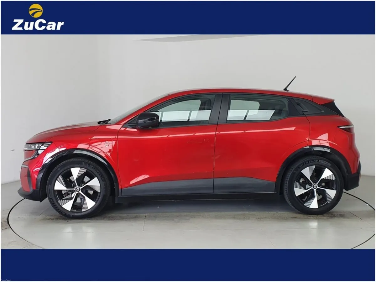 Renault Megane E-Tech EV60 220hp Equilibre - Image 5