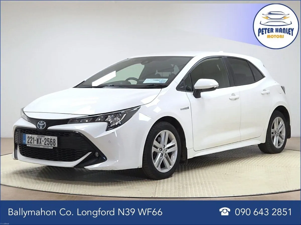 Toyota Corolla 1.8 Hybrid Luna Hatchback - Image 3