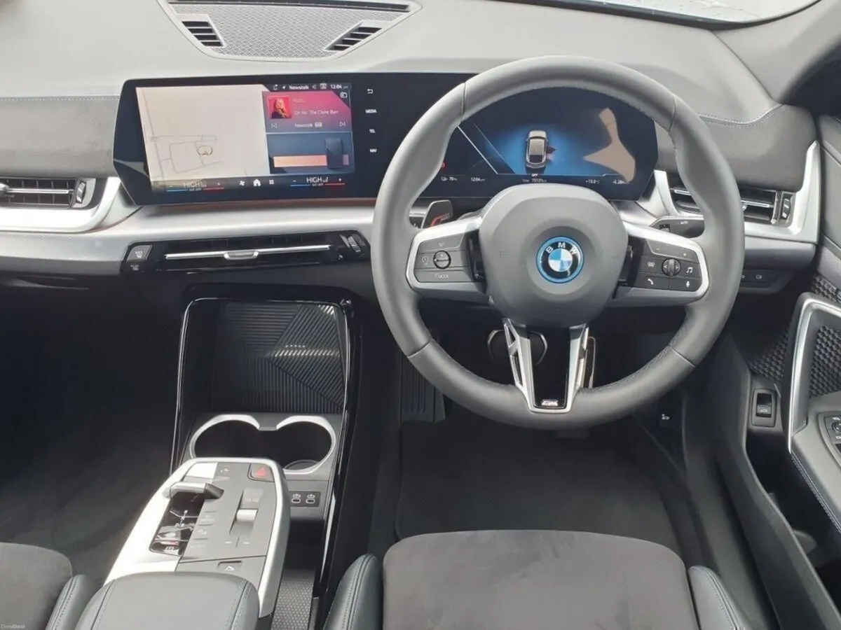 BMW iX2 eDrive20 M Sport - Image 5