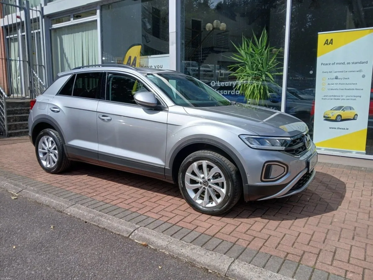 Volkswagen T-Roc EDITION 75 2.0TDI M6F 116HP, Pyri - Image 5