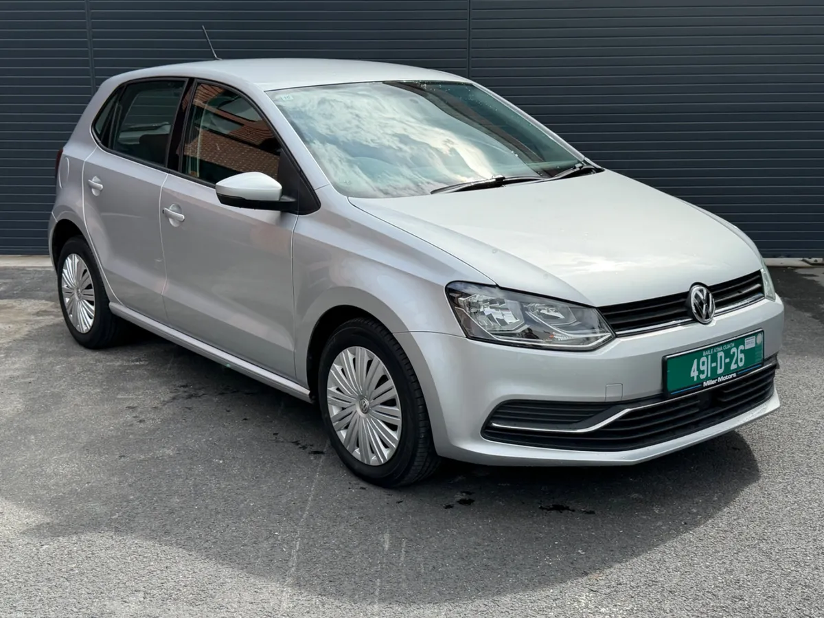 Volkswagen polo 1.2 151 ComfortLine apple car play - Image 1