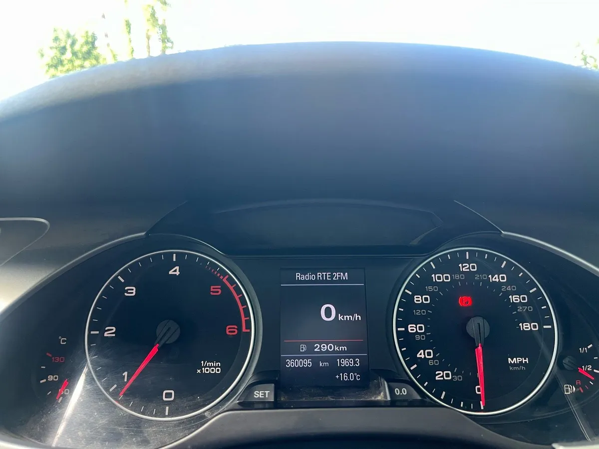 Audi A4 - Image 4