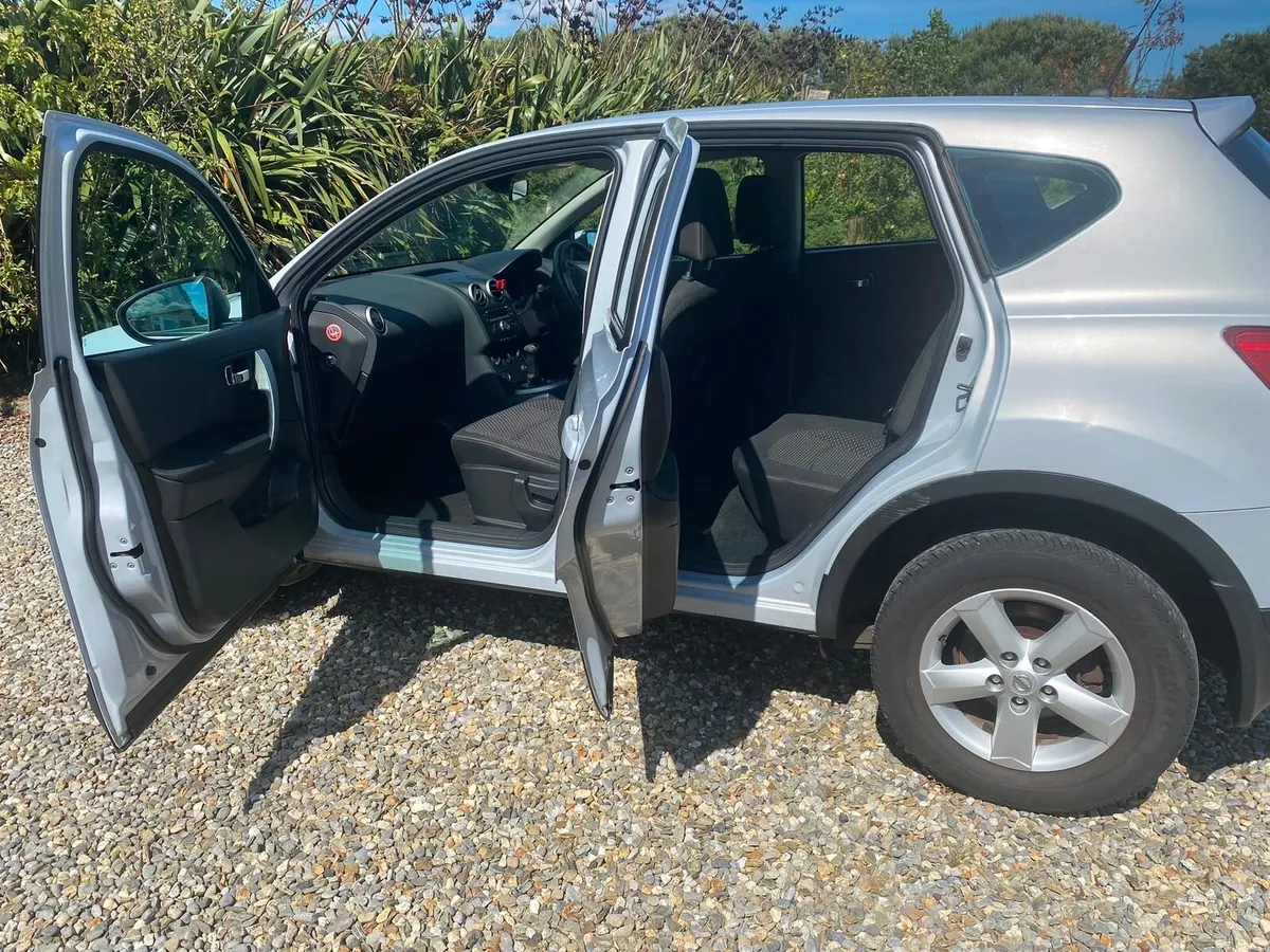 Nissan Qashqai 2009 - Image 6
