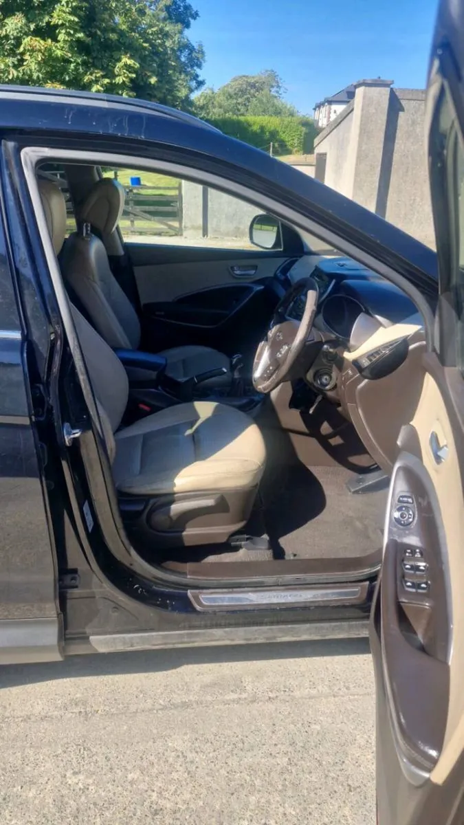 Hyundai Santa Fe - Image 6