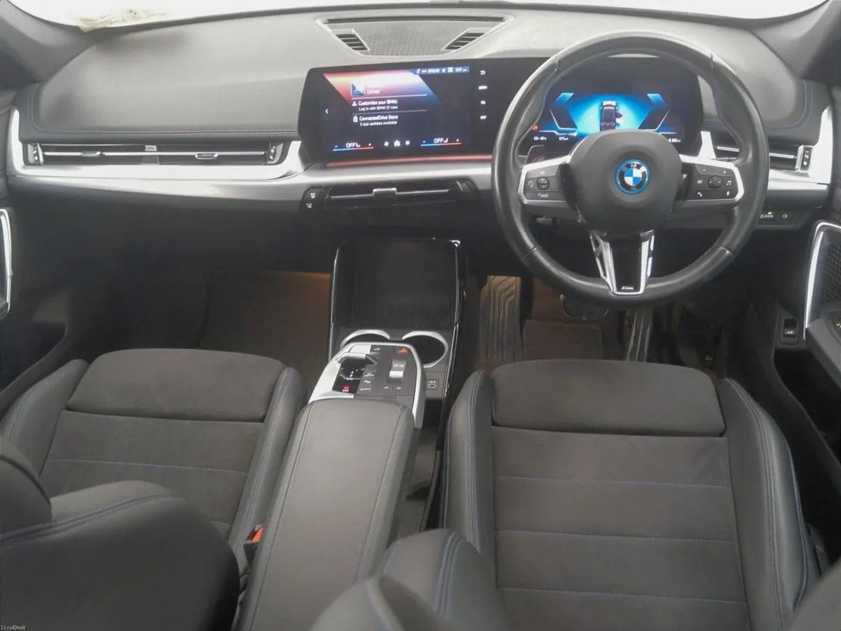 BMW iX1 eDrive20 M Sport - Image 4