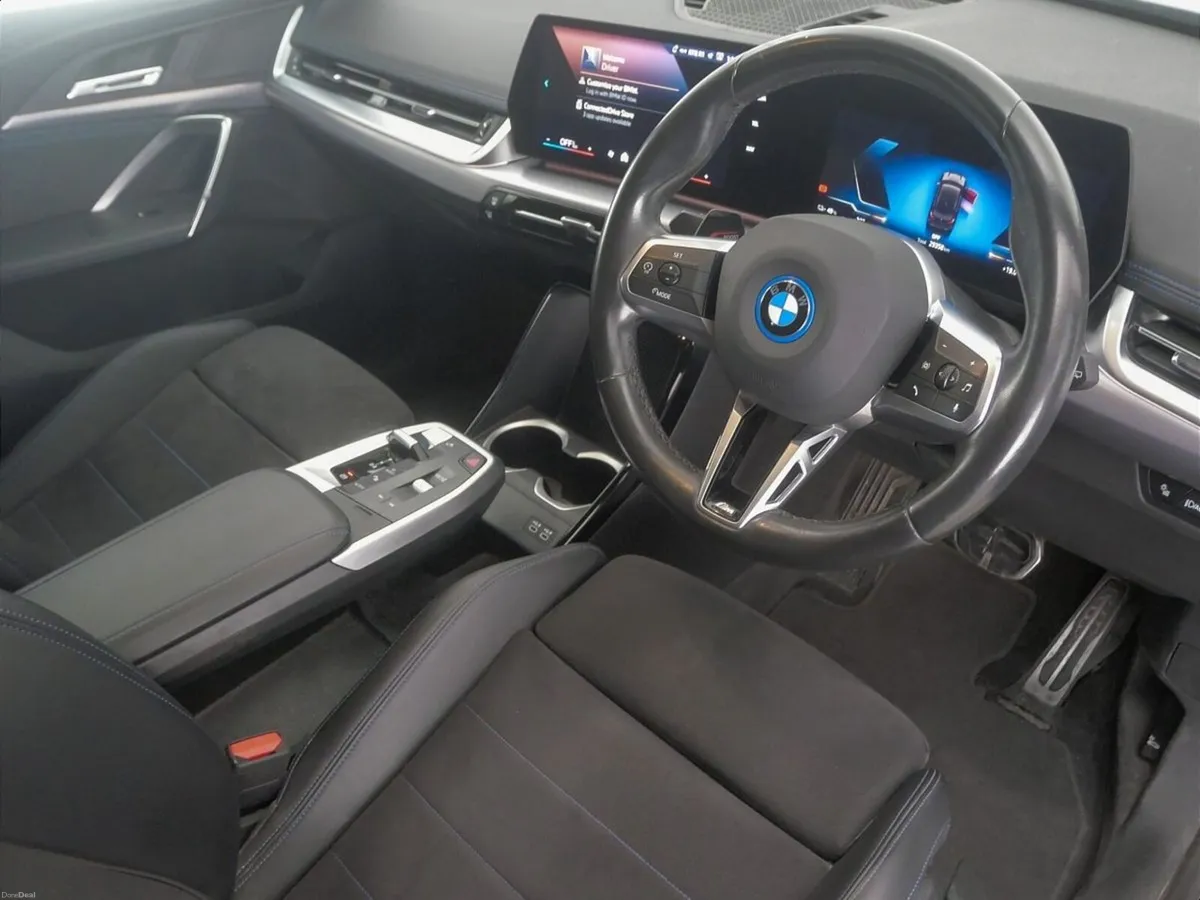 BMW iX1 eDrive20 M Sport - Image 6
