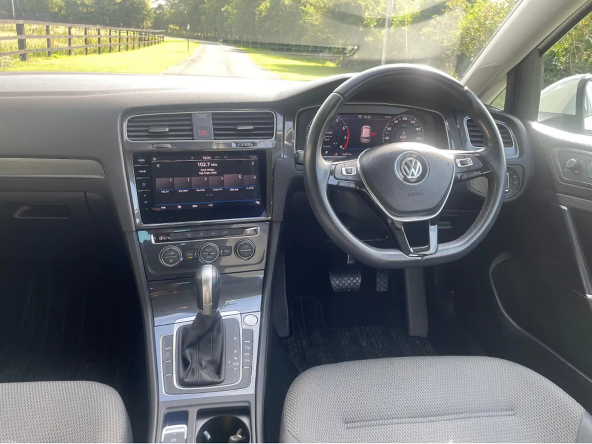 Volkswagen Golf 1200 cc comfortline - Image 3
