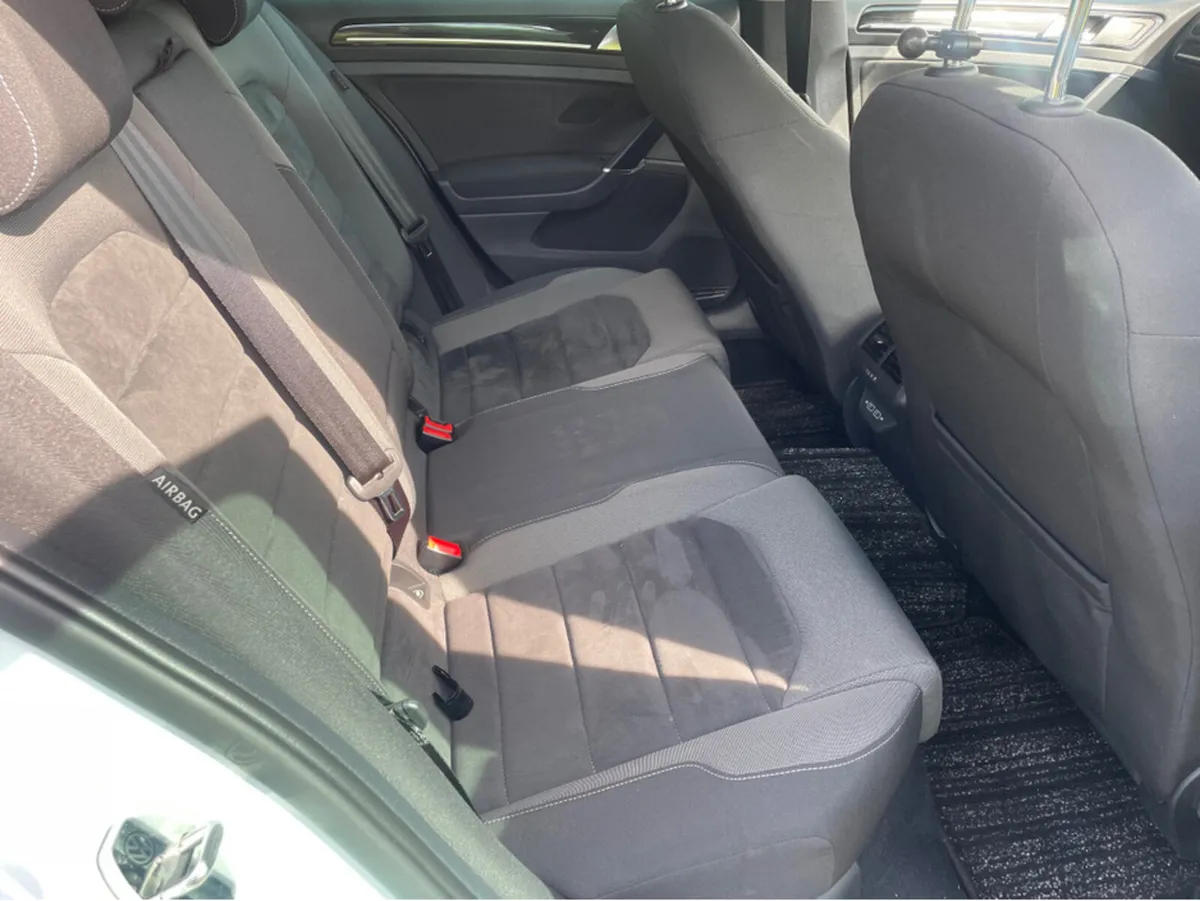 Volkswagen Golf 1400 cc high line - Image 6