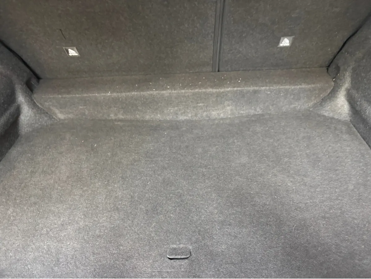 Nissan Qashqai EPOWER SV MY2.75 4DR AUTO - Image 3