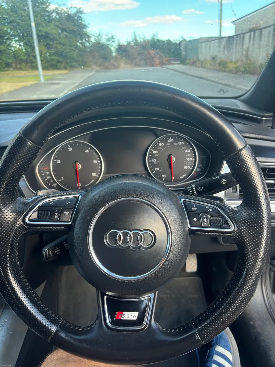 Audi A6 sline 2014 automatic - Image 2