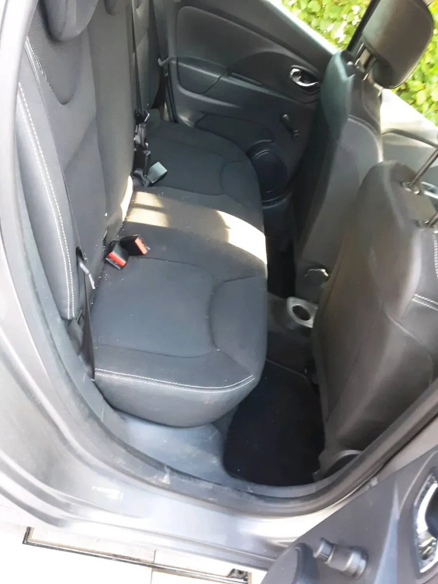 Renault clio taxed ncted - Image 4