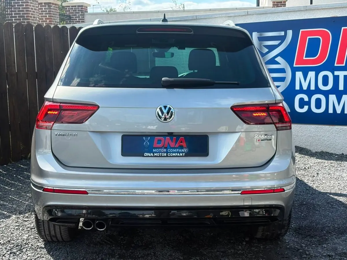 Volkswagen Tiguan 4 MOTION - R LINE - 2.0 TDI - Image 6