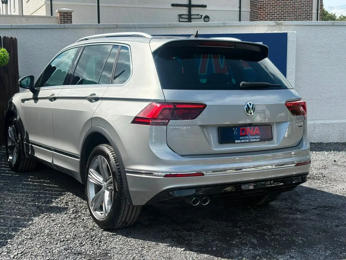 Volkswagen Tiguan 4 MOTION - R LINE - 2.0 TDI - Image 5