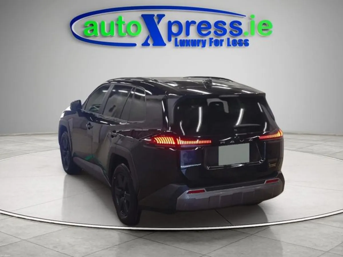Toyota RAV4 4WD !BRAND NEW! Panoramic sunroof, ADV - Image 3