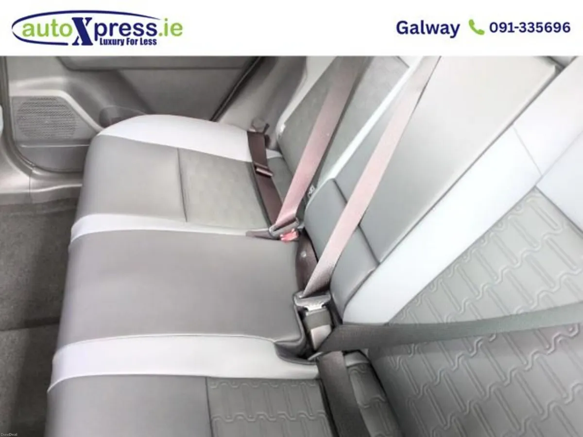Toyota RAV4 4WD !BRAND NEW! Panoramic sunroof, ADV - Image 4