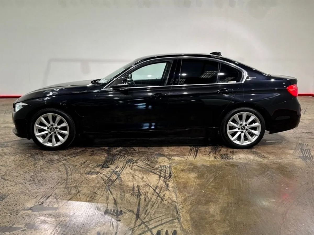 BMW 3-Series E LUXURY - FULL BEIGE LEATHER UPHOLST - Image 6