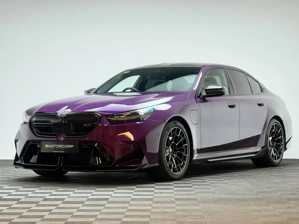 BMW M5 M5 4.4 TWILIGHT PURPLE - Image 3