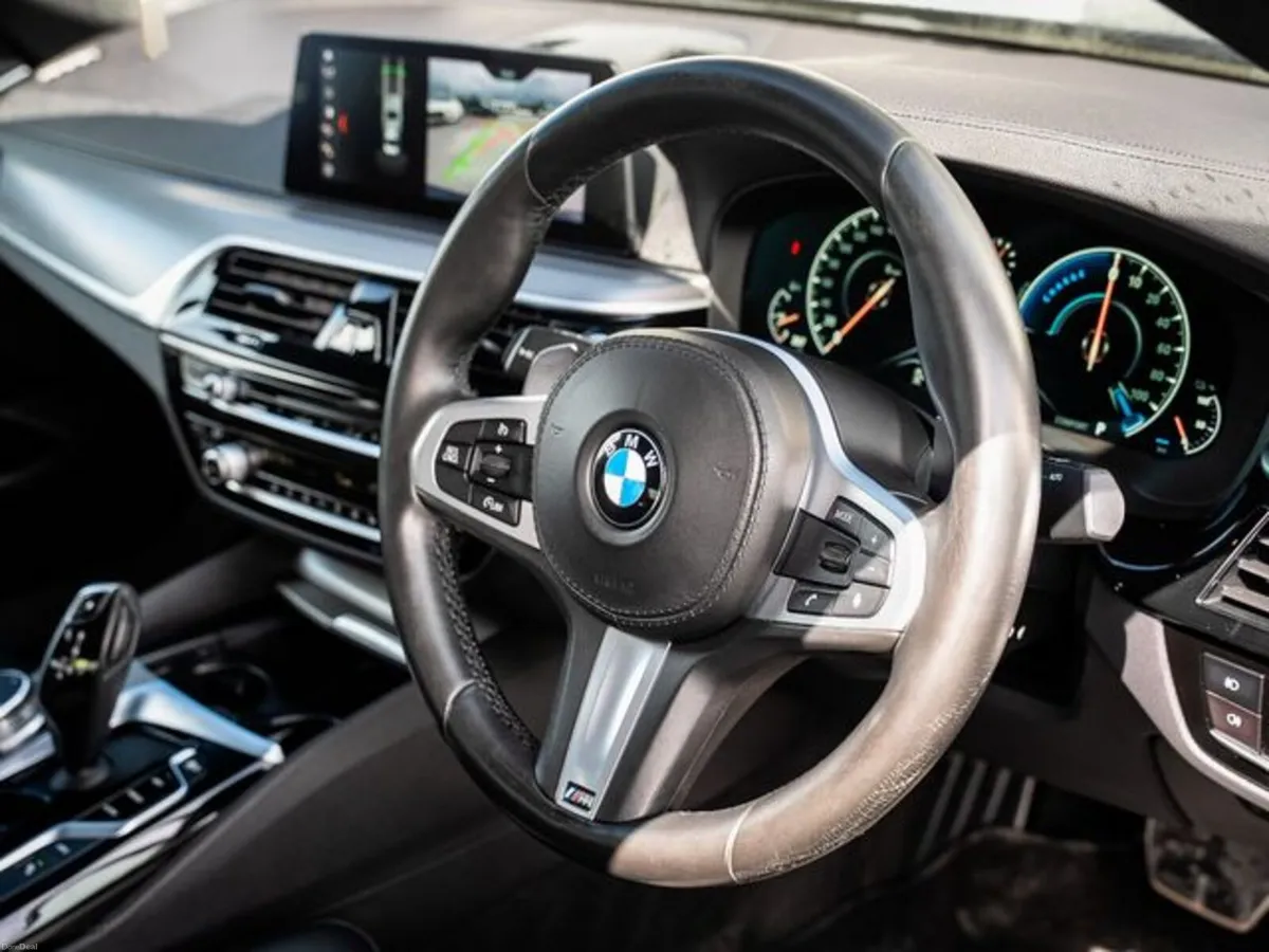 BMW 5-Series 530 E G30 M Sport 4DR Auto - Image 5