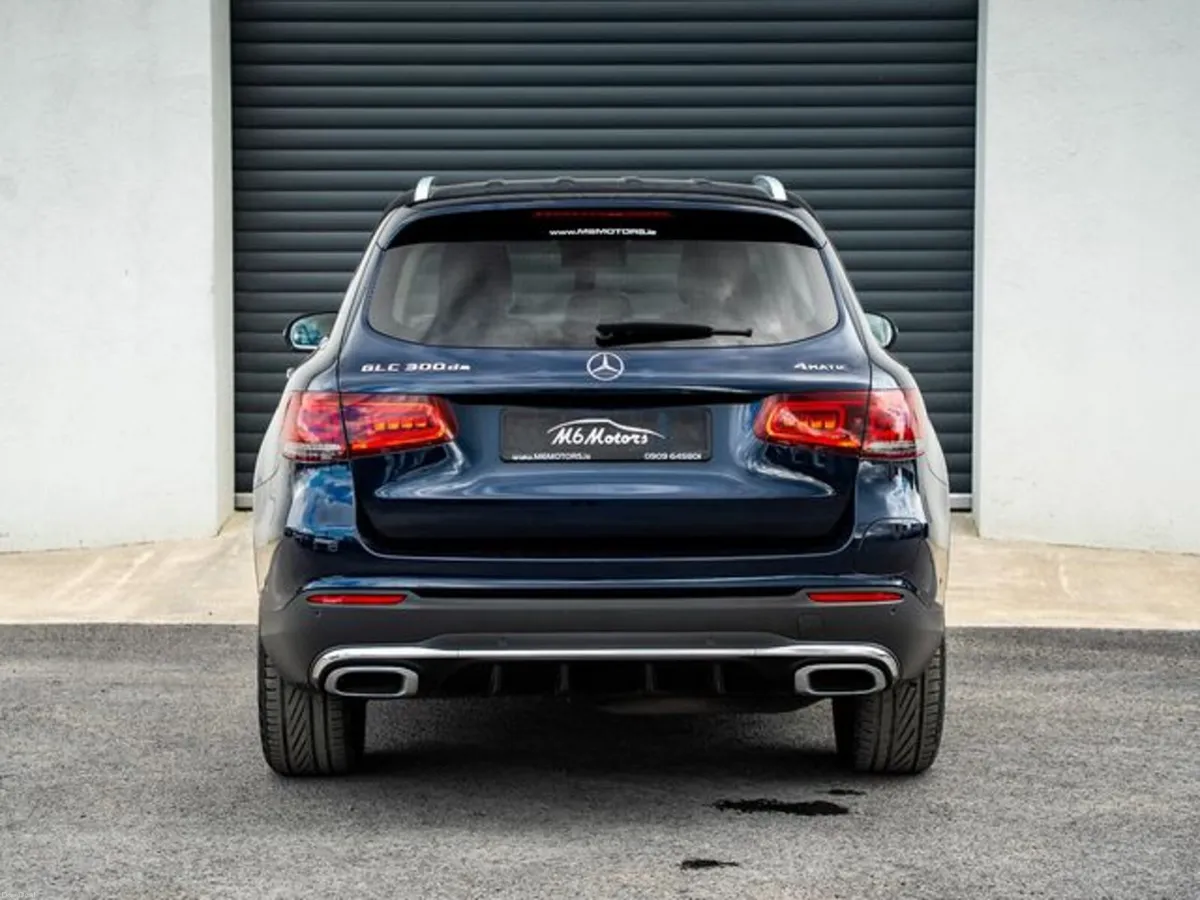 Mercedes-Benz GLC 300 de 4MAT 300 DE 4matic 5DR Au - Image 3
