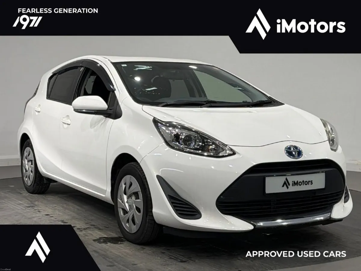 Toyota Aqua AUTOMATIC HYBRID S - Image 1
